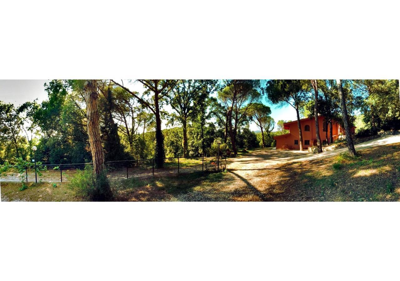 Agriturismo Poggio Al Pino Montelupo Fiorentino Exterior photo